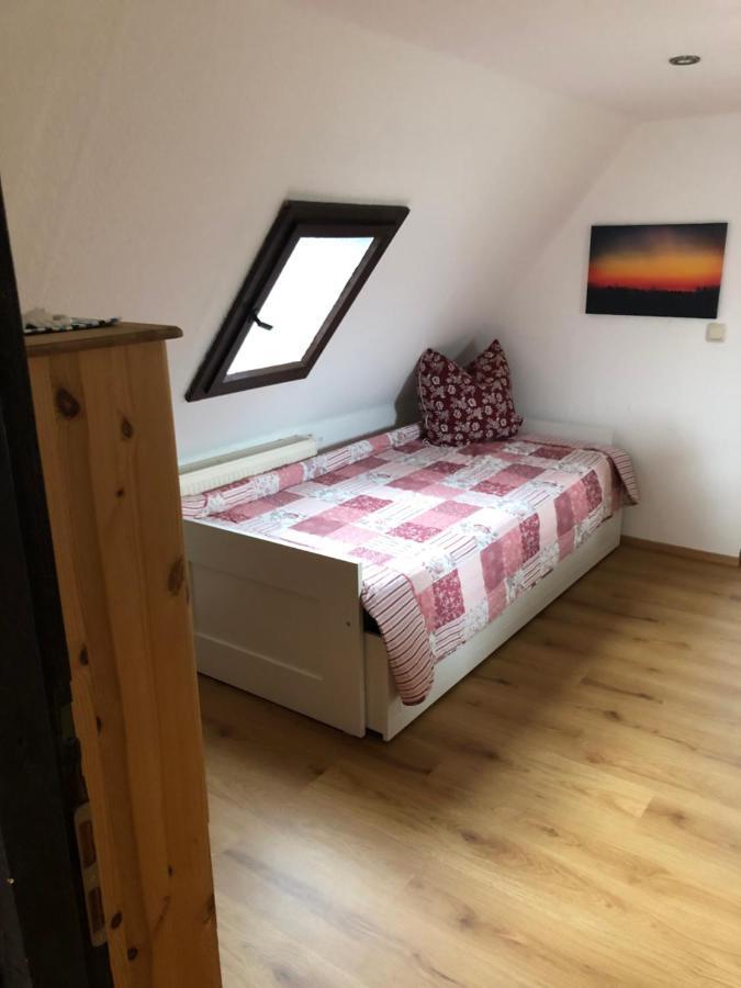 Ferienhaus Zentral & Gruen Lipsia Esterno foto