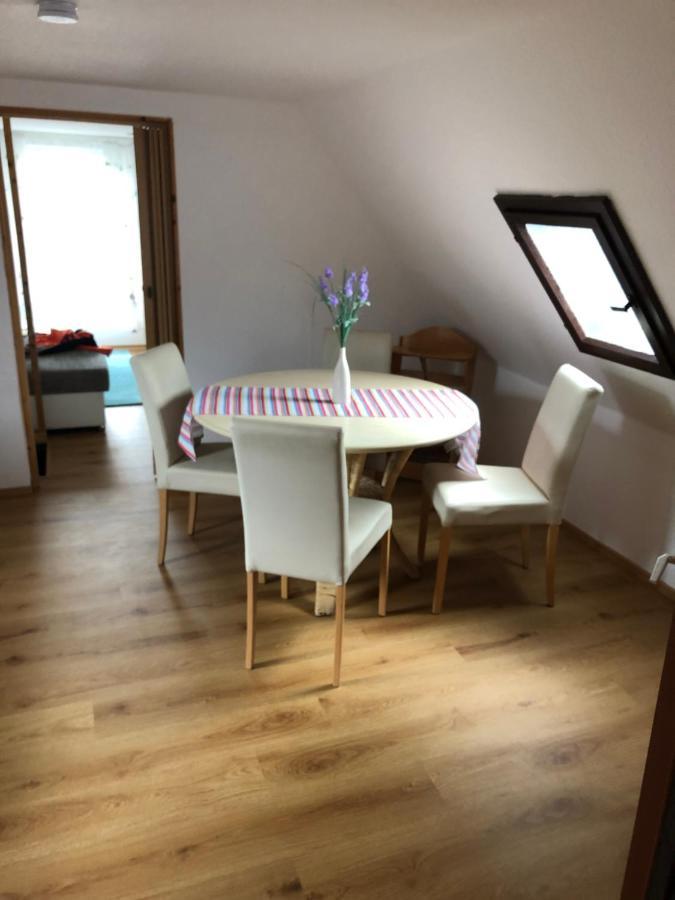 Ferienhaus Zentral & Gruen Lipsia Esterno foto